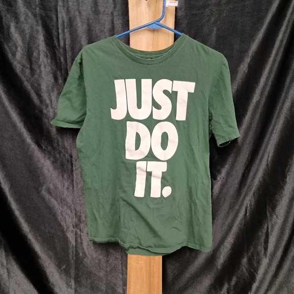 Green large men's short sleeve crew neck just do it Nike t-shirt - Picture 1 of 6